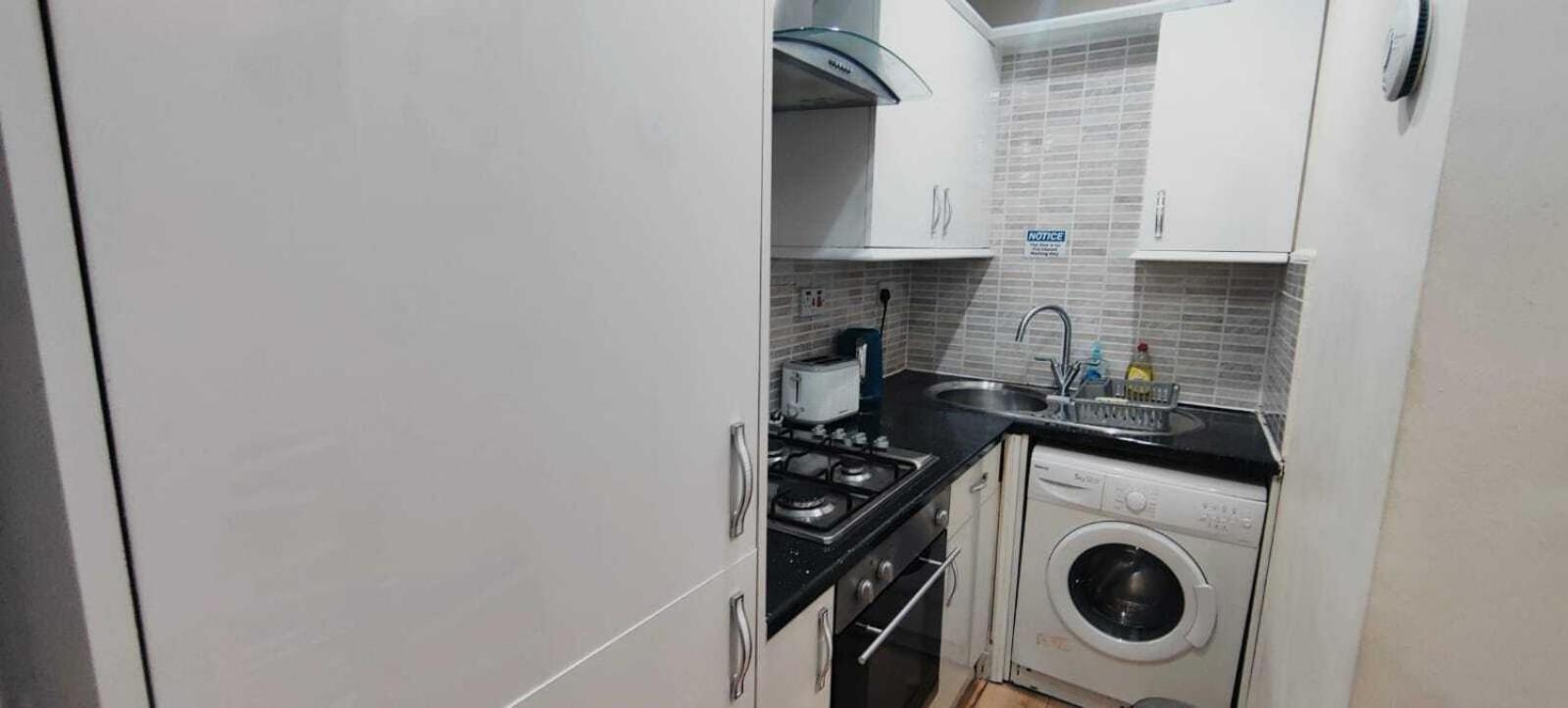 Kings Central Apartments In Kings Cross Лондон Екстер'єр фото