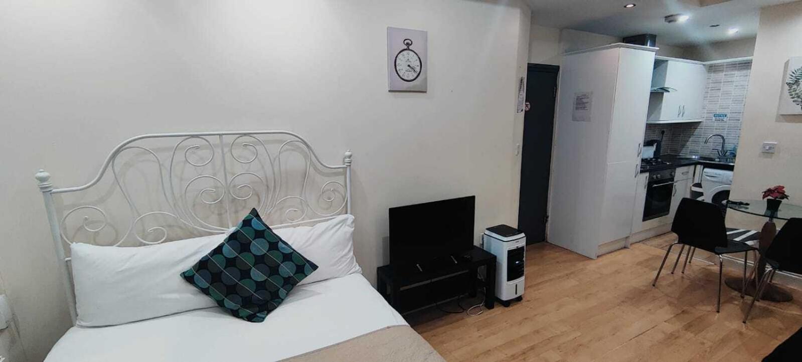 Kings Central Apartments In Kings Cross Лондон Екстер'єр фото